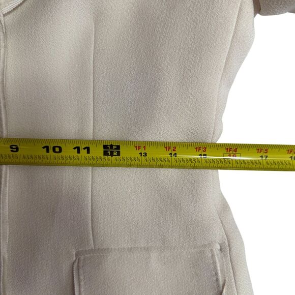 Anne Klein Off White Blazer Size 4P - Picture 16 of 16
